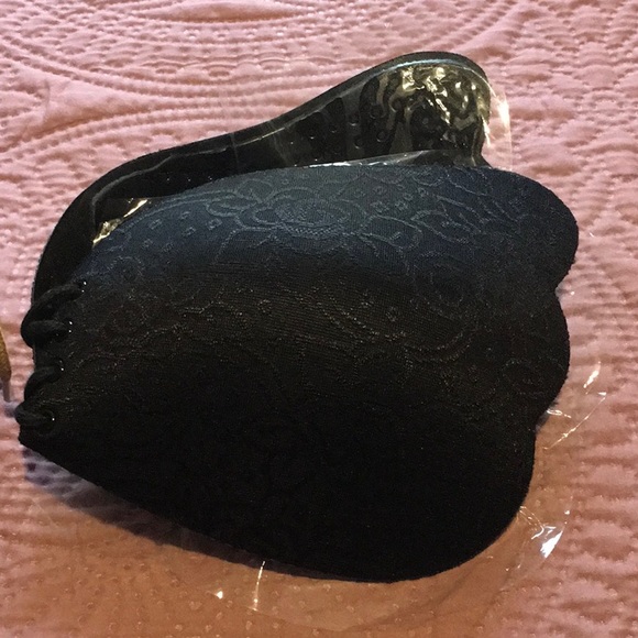 Lace Up Self Adhesive Bra - Picture 6 of 10